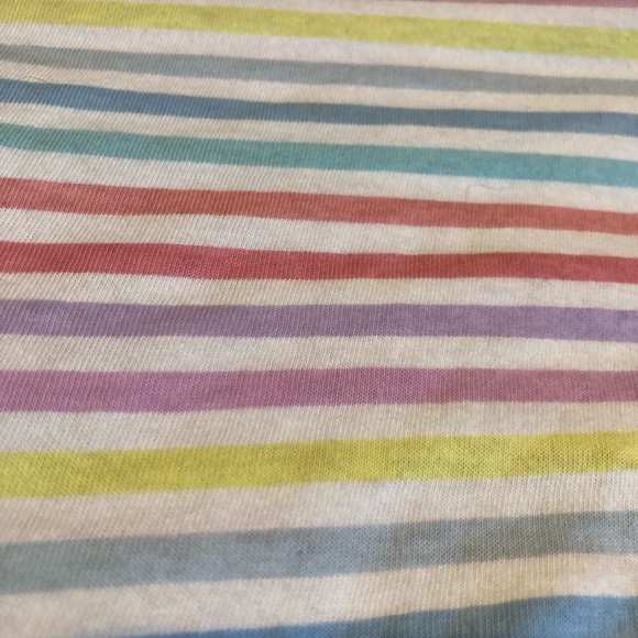 Cute pastel striped crop top - Picture 2 of 4